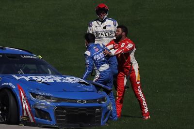 Kyle Larson, Bubba Wallace