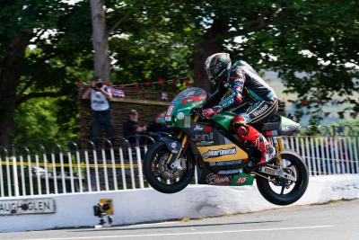 PETER HICKMAN - PHR PERFORMANCE, Supertwin TT